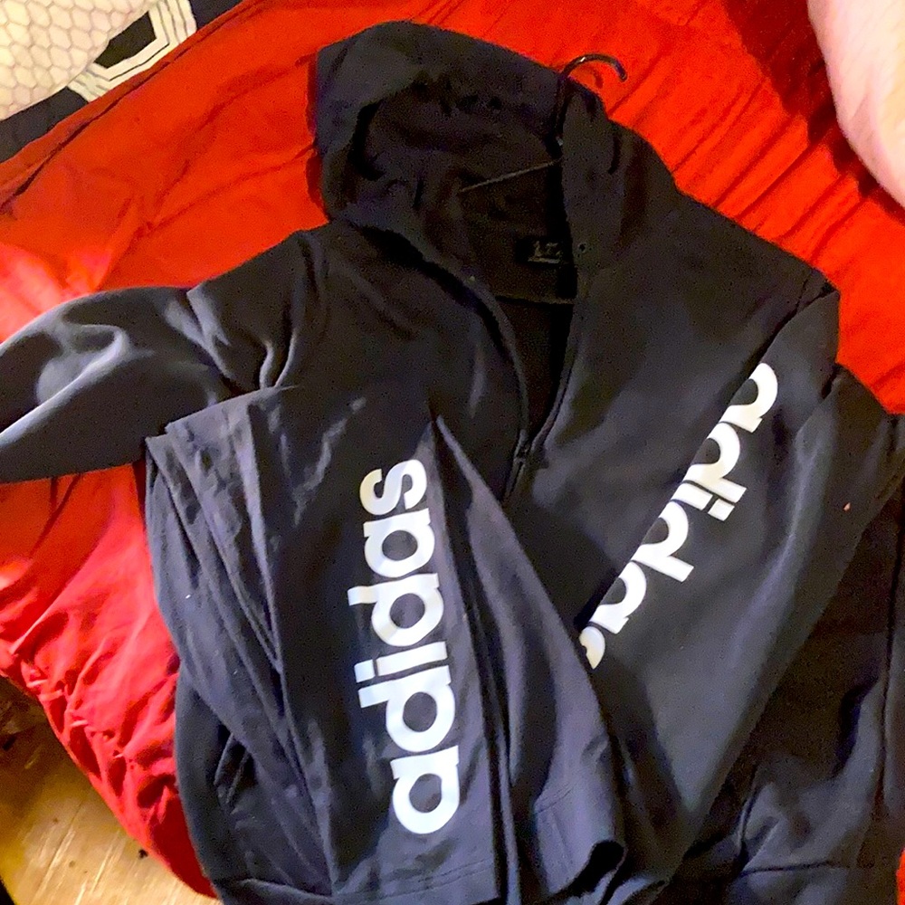 Adidas jogging suit